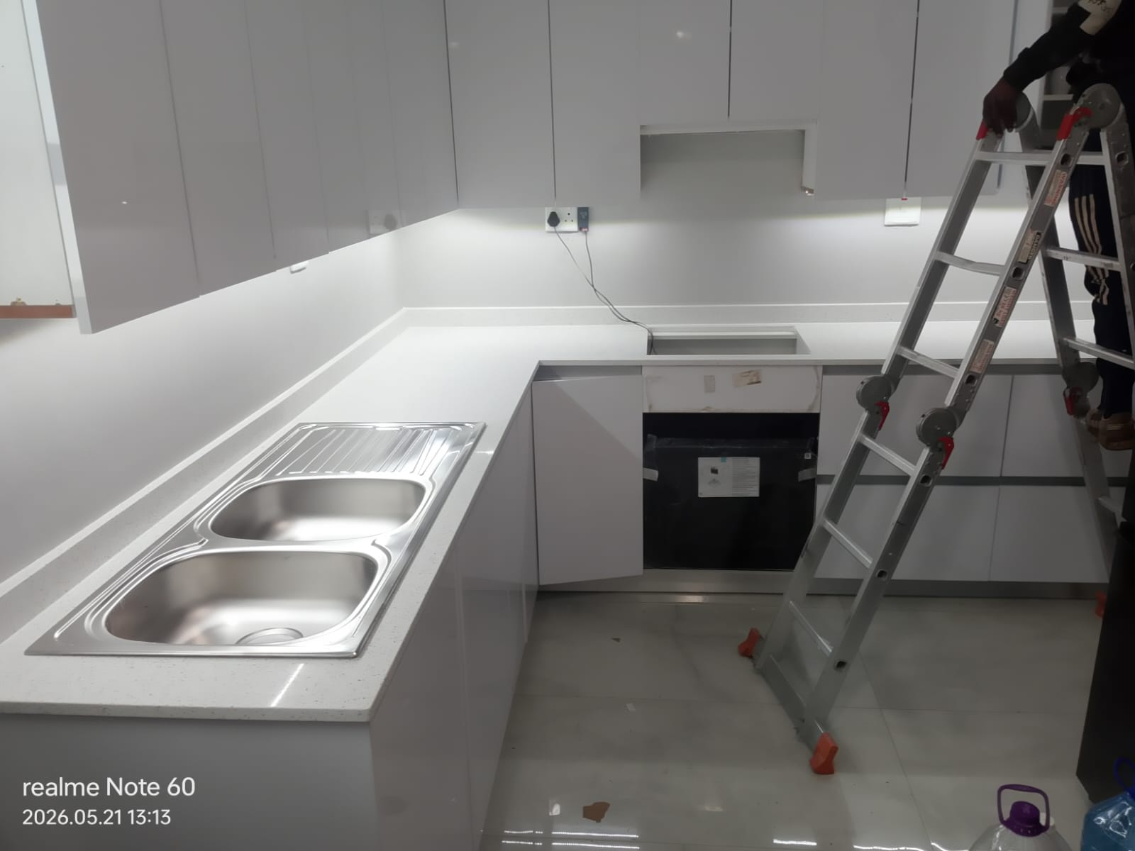 Quartz Kitchen Tops